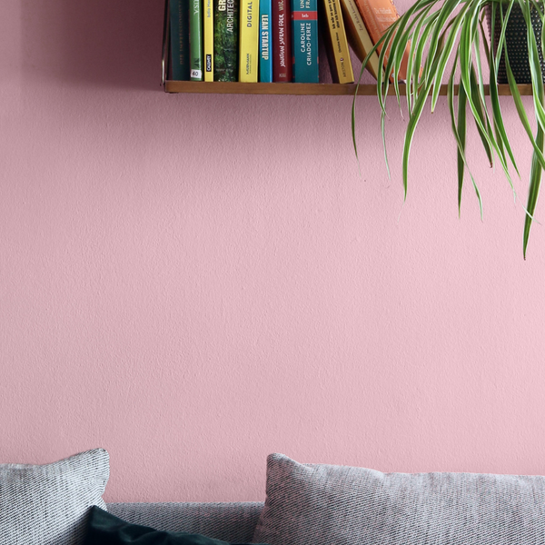 5 tips for creating the perfect pink living room