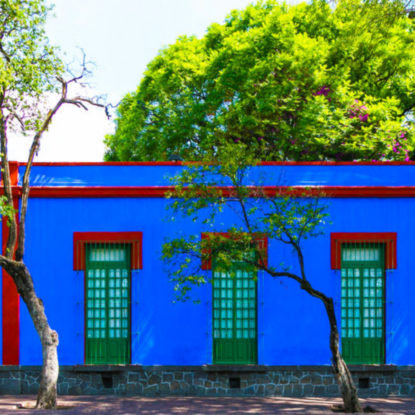 How to replicate Frida Kahlo’s blue house design with our Electric Blue masonry paint