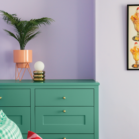 Fresh Lilac paint swatch
