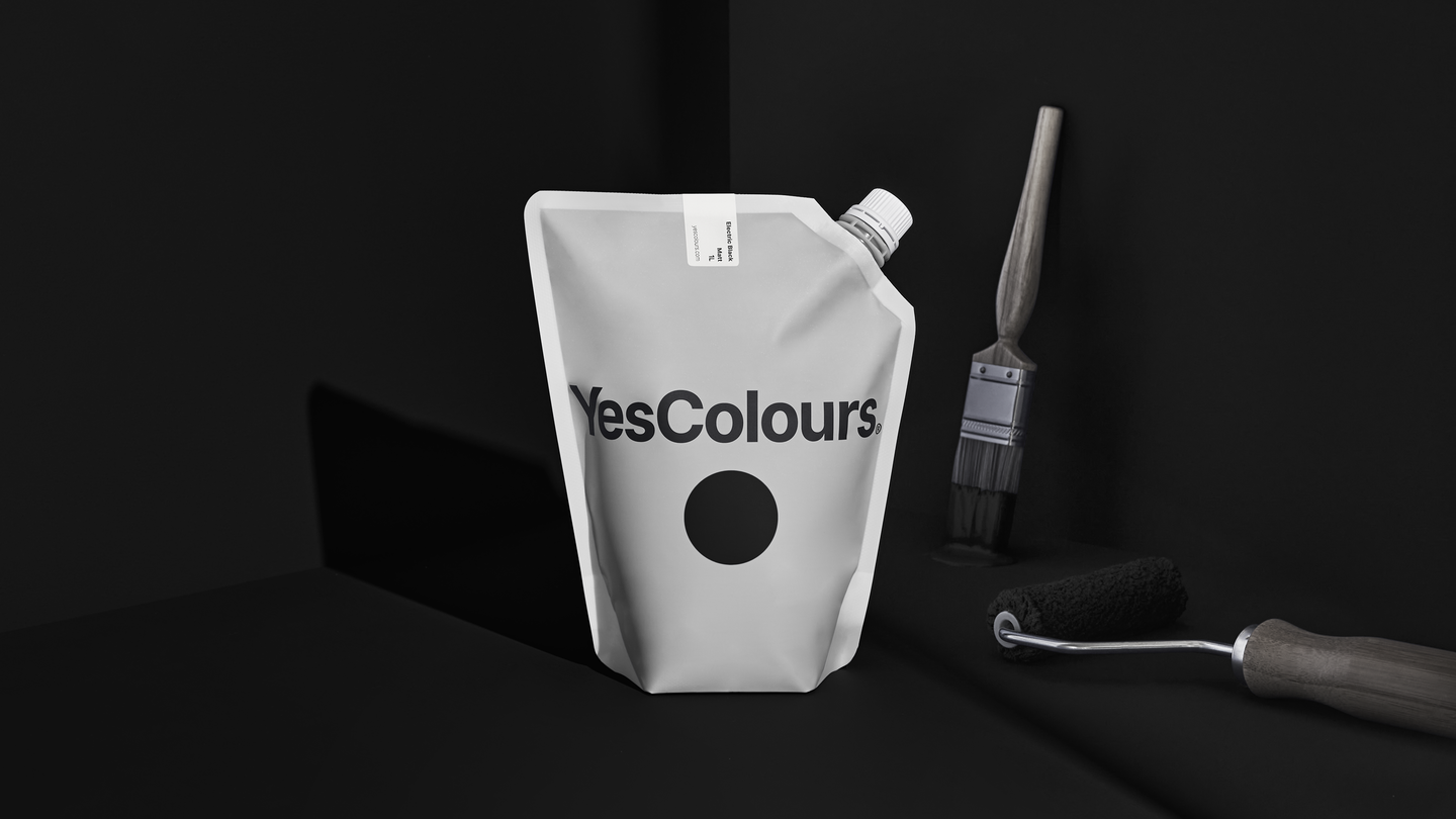 YesColours premium Electric Black matt emulsion paint