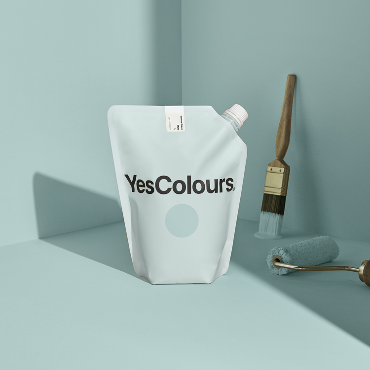YesColours premium Serene Green matt emulsion paint