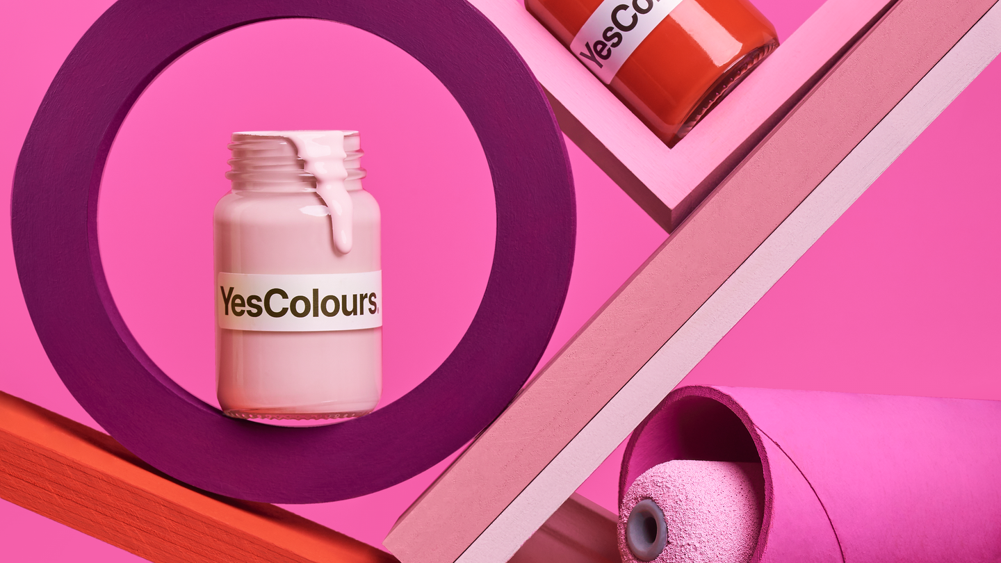 YesColours Red and pink paint samples