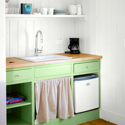 Fresh Green paint swatch